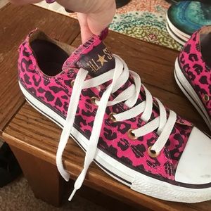 Cheetah Converse